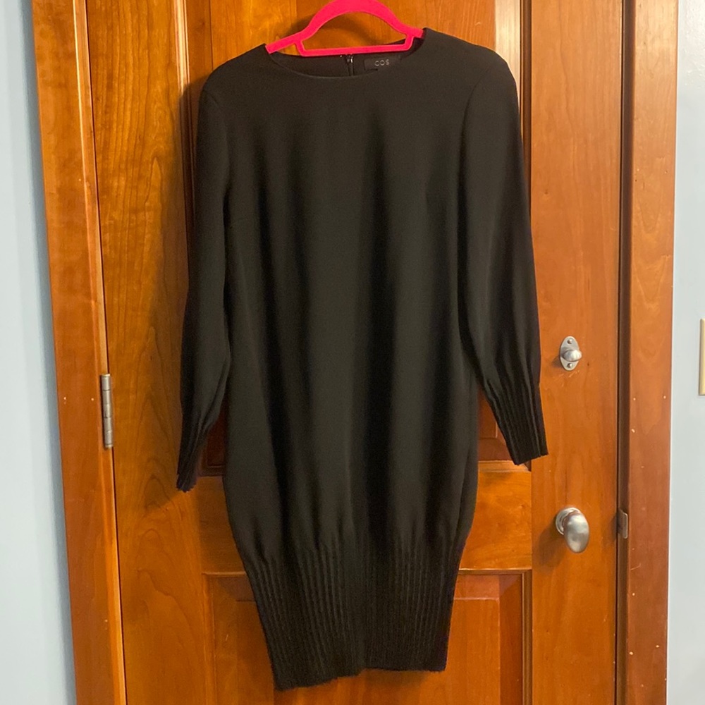 Black COS Dress with ribbed sleeping and hem